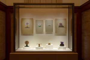Views of the “Timeless Art Deco with Van Cleef & Arpels High Jewelry” exhibition at the Tokyo Metropolitan Teien Art Museum.