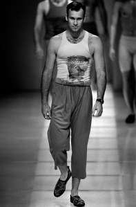 Emporio Armani Men’s Spring 1990 Ready-to-Wear collection