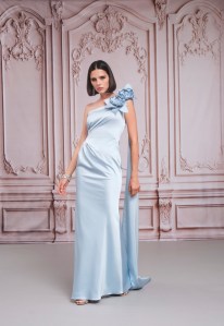 Dennis Basso Spring 2026 ready-to-wear collection at New York Fashion Week.
