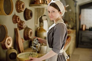DOWNTON ABBEY, Sophie McShera,(Season 4), 2010-. photo: Nick Briggs / © Carnival Films for Masterpiece/PBS / Courtesy: Everett Collection