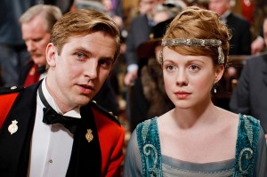 DOWNTON ABBEY, from left: Dan Stevens, Zoe Boyle, (Season 2, ep. 201, aired in the UK on Sept. 18, 2011/aired in the US on Jan. 8, 2012), 2010-2015. photo: Nick Briggs / ©Carnival Films for Masterpiece/PBS / Courtesy: Everett Collection