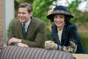 DOWNTON ABBEY: A NEW ERA, (aka DOWNTON ABBEY 2), from left: Allen Leech, Tuppence Middleton, 2022. ph: Ben Blackall / © Focus Features / Courtesy Everett Collection