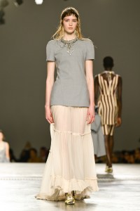 Dries Van Noten Spring 2026 Ready-to-Wear Collection at Paris Fashion Week