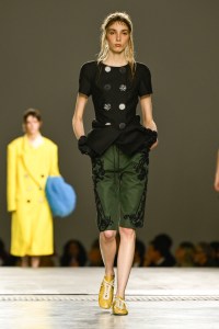 Dries Van Noten Spring 2026 Ready-to-Wear Collection at Paris Fashion Week