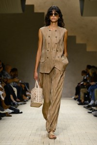 Emporio Armani Spring 2026 Ready-to-Wear Collection at Milan Fashion Week