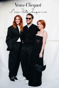 Julia Roberts, Simon Porte Jacquemus and Emma Roberts