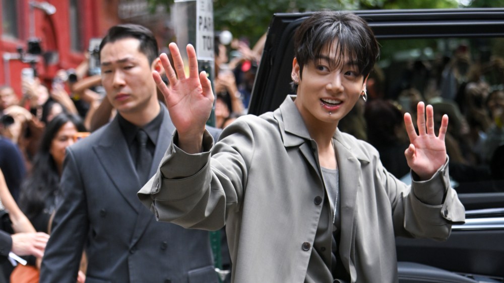 NEW YORK, NY - SEPTEMBER 12: Jung Kook attends the Calvin Klein fashion show during New York Fashion Week at The Brant Foundation on September 12, 2025 in New York City. (Photo by PG/Bauer-Griffin/GC Images)