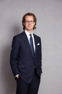 Stefan Larsson