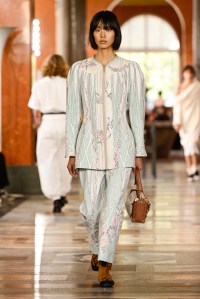 Louis Vuitton Spring 2026 Ready-to-Wear Collection at Paris Fashion Week