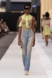 MM6 Maison Margiela Spring 2026 Ready-to-Wear Collection at Milan Fashion Week