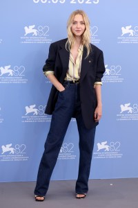 Amanda Seyfried attends "The Testament Of Ann Lee" photocall during the 82nd Venice International Film Festival.