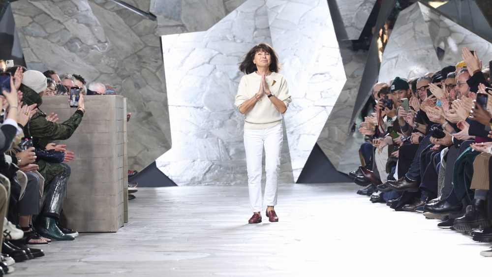 PARIS, FRANCE - JANUARY 21: (EDITORIAL USE ONLY - For Non-Editorial use please seek approval from Fashion House) Designer Veronique Nichanian walks the runway during the Hermes Menswear Fall-Winter 2023-2024 show as part of Paris Fashion Week on January 21, 2023 in Paris, France. (Photo by Pascal Le Segretain/Getty Images)