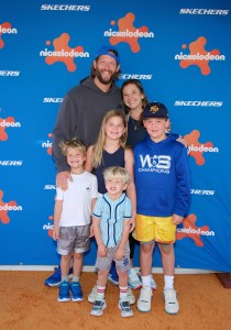 Skechers Friendship Walk