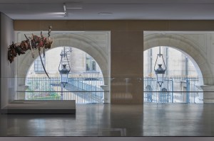 David Hammons’s “Sans Titre” facing Le Louvre