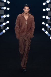 A look from Hindamme Fall 2025 at Riyadh Fashion Week.