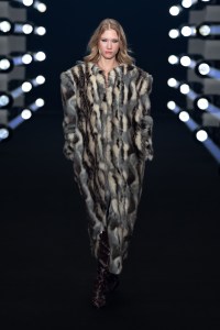 A look from Hindamme Fall 2025 at Riyadh Fashion Week.