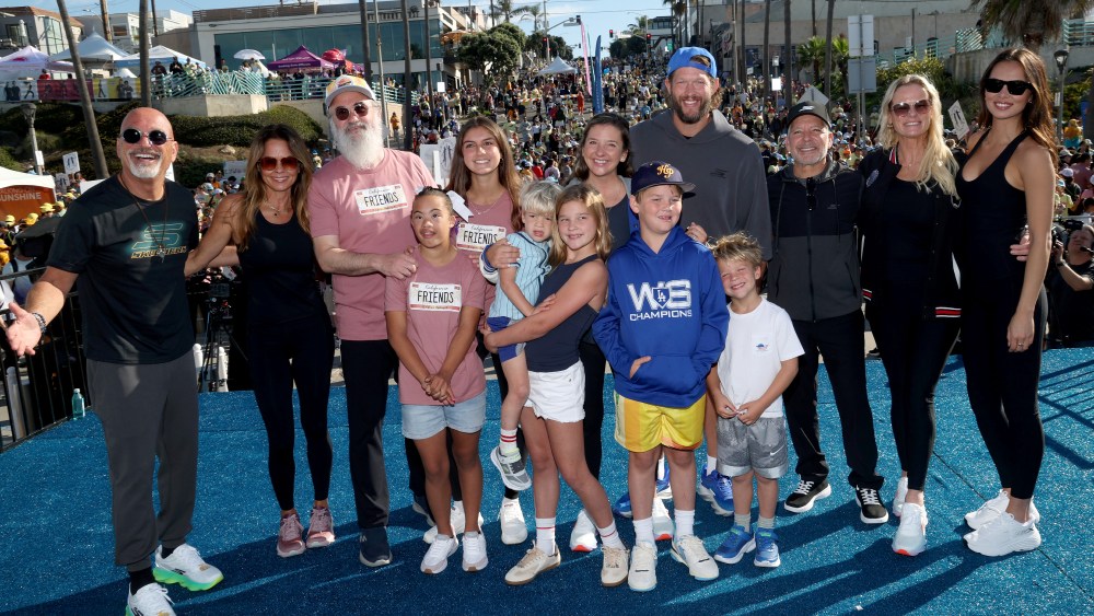 Skechers Friendship Walk, Oct. 19, 2025