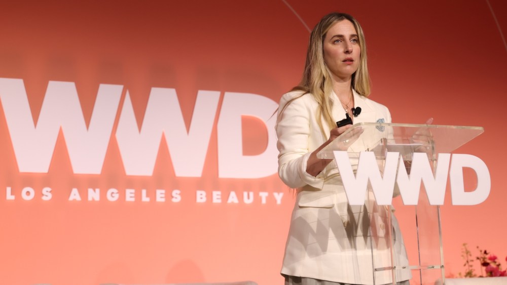 Rōz founder and celebrity hairstylist Mara Roszak at the Los Angeles Beauty Forum.
