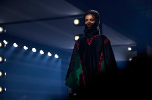 A look from Qormuz Fall 2025 at Riyadh Fashion Week.