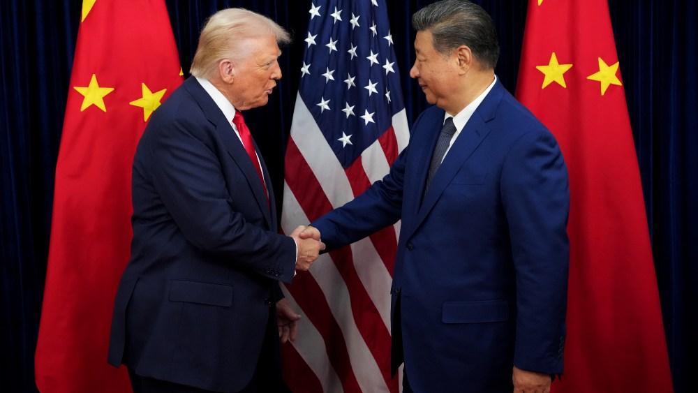 Donald Trump and Xi Jinping in South Korea/bilateral trade talks