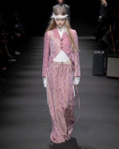 Ann Demeulemeester Spring 2026 Ready-to-Wear Collection at Paris Fashion Week