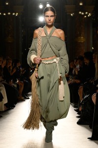 Balmain Spring 2026 Ready-to-Wear Collection at Paris Fashion Week