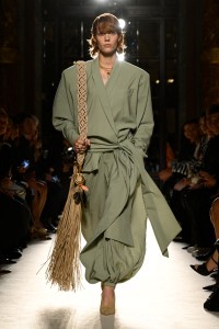 Balmain Spring 2026 Ready-to-Wear Collection at Paris Fashion Week