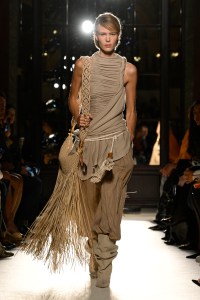 Balmain Spring 2026 Ready-to-Wear Collection at Paris Fashion Week