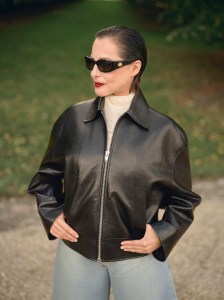 Amira Casar