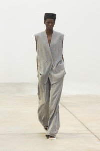 Christian Wijnants Spring 2026 Ready-to-Wear Collection at Paris Fashion Week