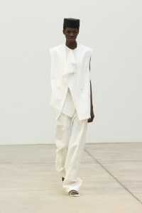 Christian Wijnants Spring 2026 Ready-to-Wear Collection at Paris Fashion Week