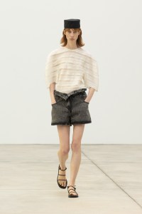 Christian Wijnants Spring 2026 Ready-to-Wear Collection at Paris Fashion Week
