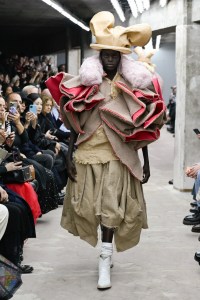 Comme des Garçons Spring 2026 Ready-to-Wear Collection at Paris Fashion Week