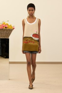 Giambattista Valli Spring 2026 Ready-to-Wear Collection at Paris Fashion Week