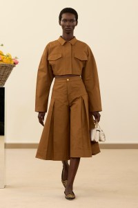 Giambattista Valli Spring 2026 Ready-to-Wear Collection at Paris Fashion Week