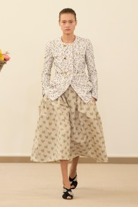 Giambattista Valli Spring 2026 Ready-to-Wear Collection at Paris Fashion Week