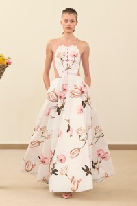 Giambattista Valli Spring 2026 Ready-to-Wear Collection at Paris Fashion Week