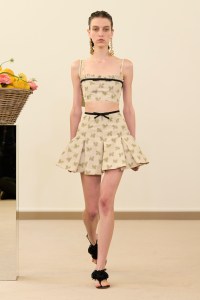 Giambattista Valli Spring 2026 Ready-to-Wear Collection at Paris Fashion Week