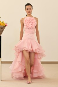 Giambattista Valli Spring 2026 Ready-to-Wear Collection at Paris Fashion Week