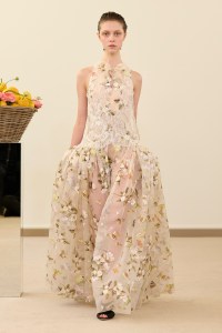 Giambattista Valli Spring 2026 Ready-to-Wear Collection at Paris Fashion Week