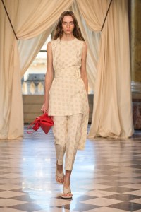 Icicle Spring 2026 Ready-to-Wear Collection at Paris Fashion Week