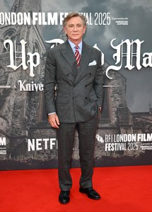 LONDON, ENGLAND - OCTOBER 08: Daniel Craig attends the 'Wake Up Dead Man: A Knives Out Mystery' opening gala during the 69th BFI London Film Festival at The Royal Festival Hall on October 08, 2025 in London, England. (Photo by Kate Green/Getty Images for BFI)