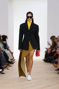 Loewe Spring 2026 Ready-to-Wear Collection at Paris Fashion Week