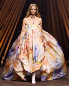 McQueen Spring 2026 Ready-to-Wear Collectionat Paris Fashion Week