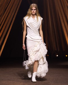 McQueen Spring 2026 Ready-to-Wear Collectionat Paris Fashion Week
