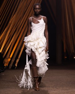 McQueen Spring 2026 Ready-to-Wear Collectionat Paris Fashion Week