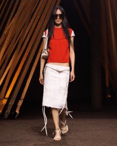 McQueen Spring 2026 Ready-to-Wear Collectionat Paris Fashion Week