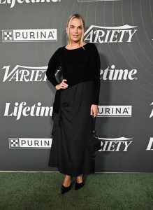 Molly Sims at Variety's 2025 Power of Women Los Angeles, Presented by Lifetime at the Beverly Hills Hotel on October 29, 2025 in Beverly Hills, California.