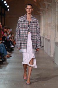 Victoria Beckham Spring 2026 Ready-to-Wear Collection at Paris Fashion Week