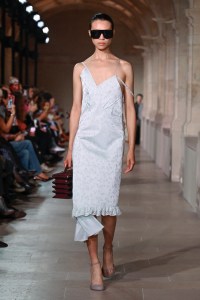 Victoria Beckham Spring 2026 Ready-to-Wear Collection at Paris Fashion Week